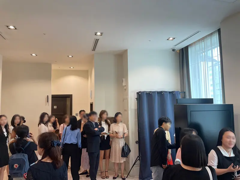 웨딩홀 포토부스 설치 위치와 하객 동선